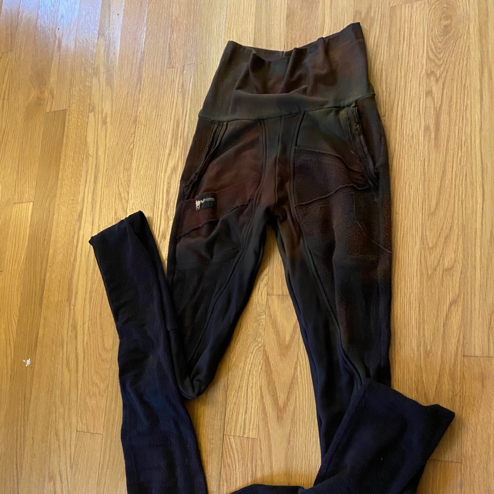 WILDHORSE Apparel leggings size small Crossfox